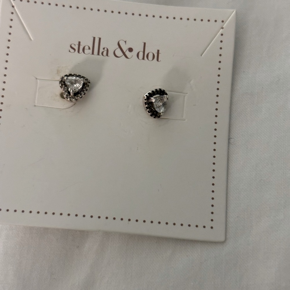 Stella and Dot studs